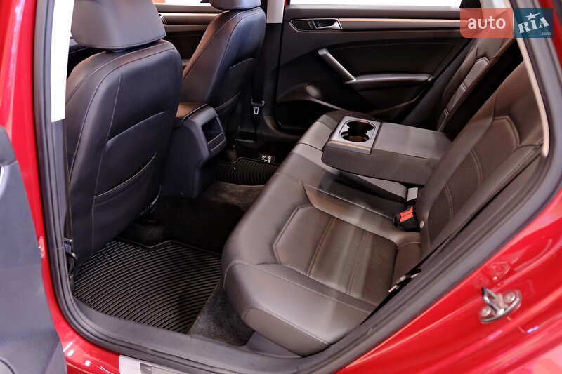 Седан Volkswagen Passat 2017 в Одесі фото 34 Седан Volkswagen Passat 2017 в Одесі