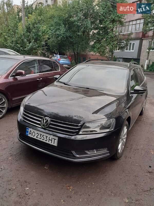 Volkswagen Passat 2011
