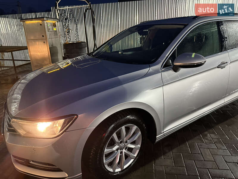 Универсал Volkswagen Passat 2015 в Коломые