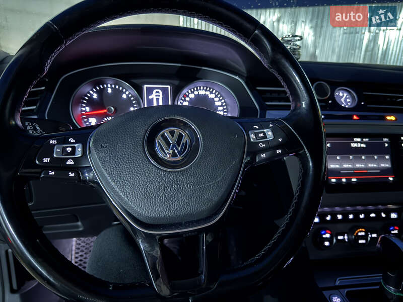 Универсал Volkswagen Passat 2015 в Коломые