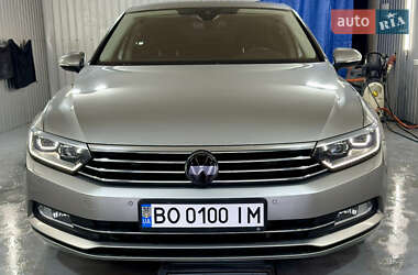 Седан Volkswagen Passat 2015 в Тернополі