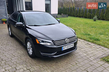 Седан Volkswagen Passat 2012 в Івано-Франківську