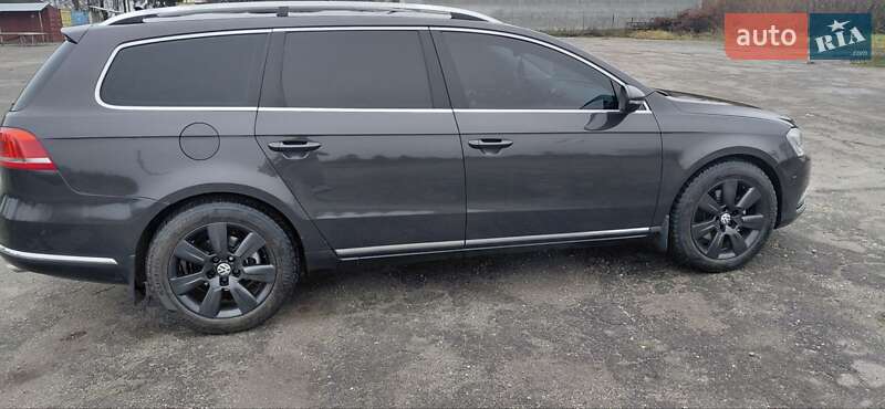 Volkswagen Passat 2011