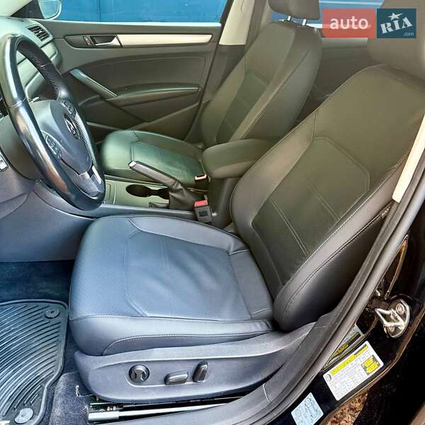 Седан Volkswagen Passat 2012 в Балаклее