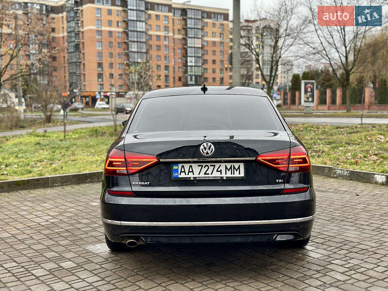 Седан Volkswagen Passat 2017 в Калуше