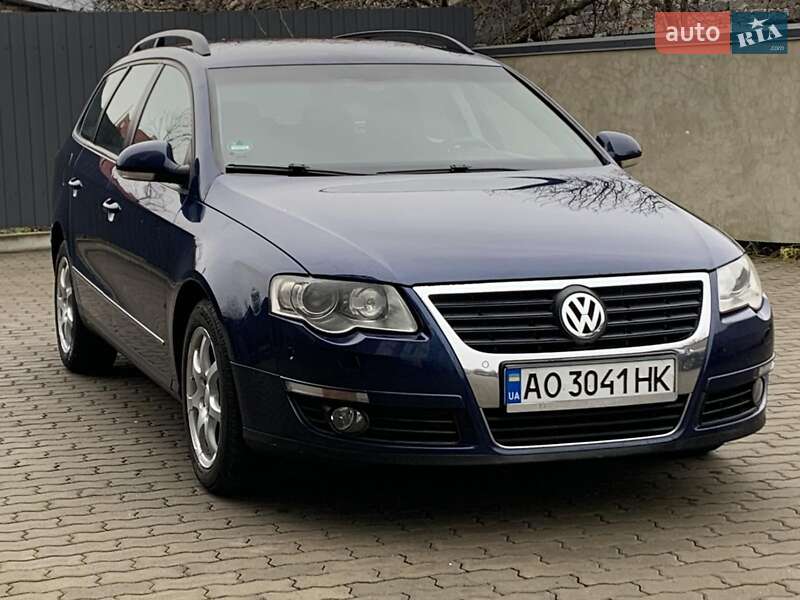 Універсал Volkswagen Passat 2008 в Жовкві