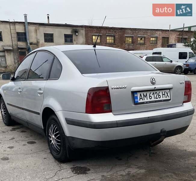 Седан Volkswagen Passat 1998 в Житомире фото 3 Седан Volkswagen Passat 1998 в Житомире