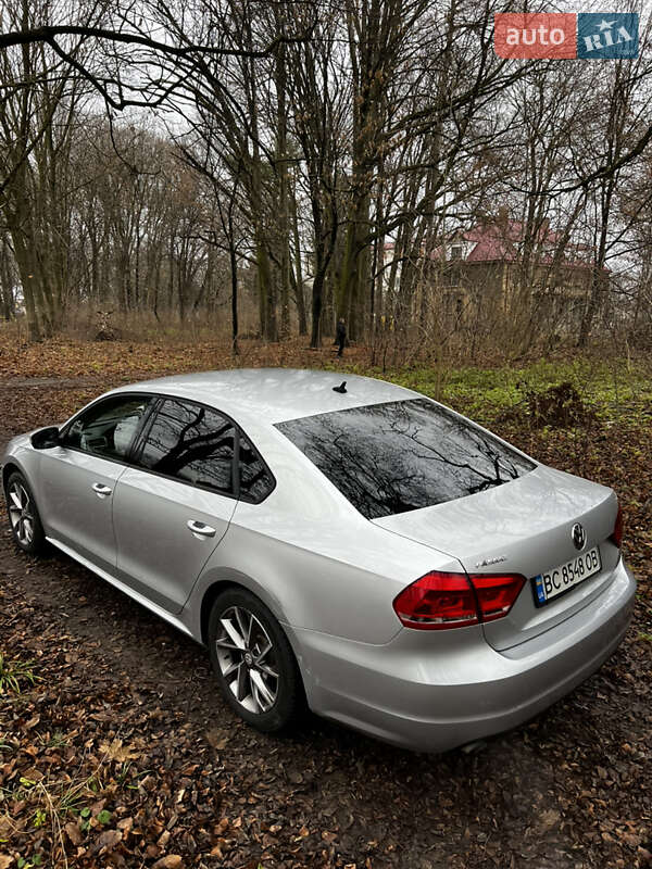Седан Volkswagen Passat 2015 в Ходореві фото 47 Седан Volkswagen Passat 2015 в Ходореві