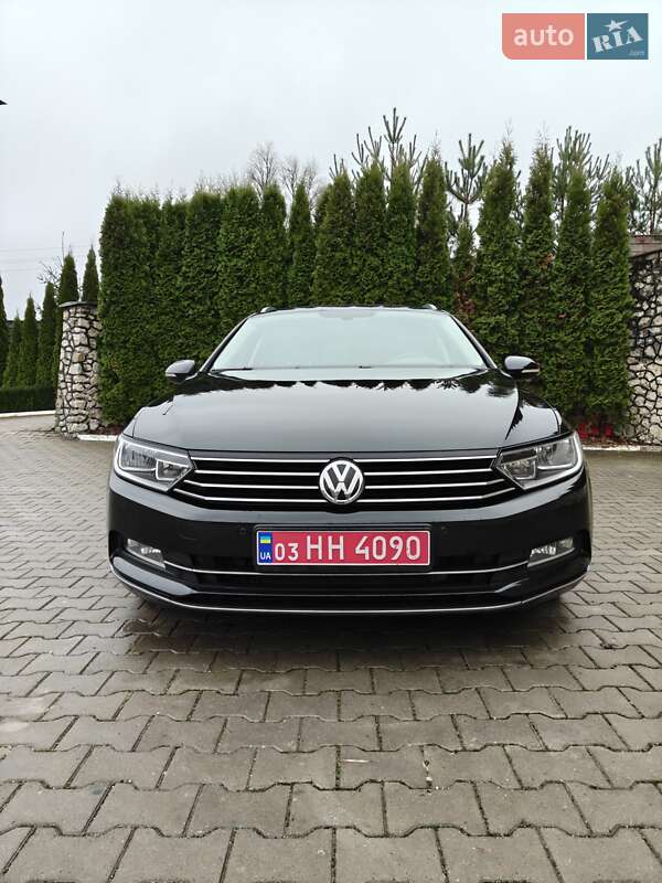 Універсал Volkswagen Passat 2015 в Тернополі