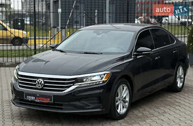 Седан Volkswagen Passat 2020 в Киеве