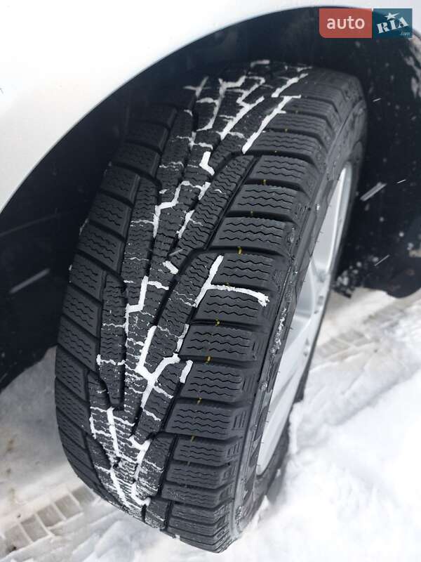 Седан Volkswagen Passat 2006 в Харькове