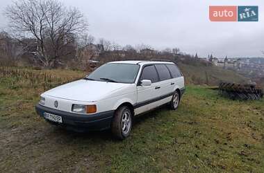 Універсал Volkswagen Passat 1989 в Кам'янець-Подільському