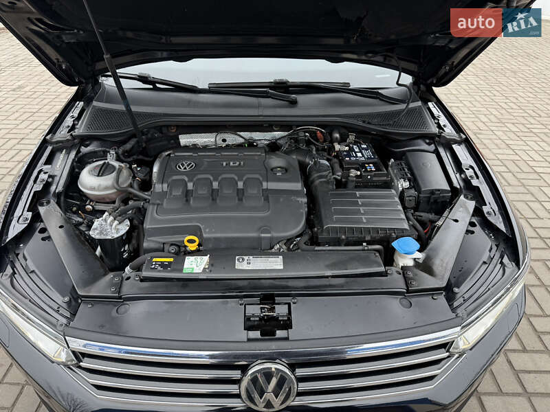 Седан Volkswagen Passat 2015 в Кривом Роге