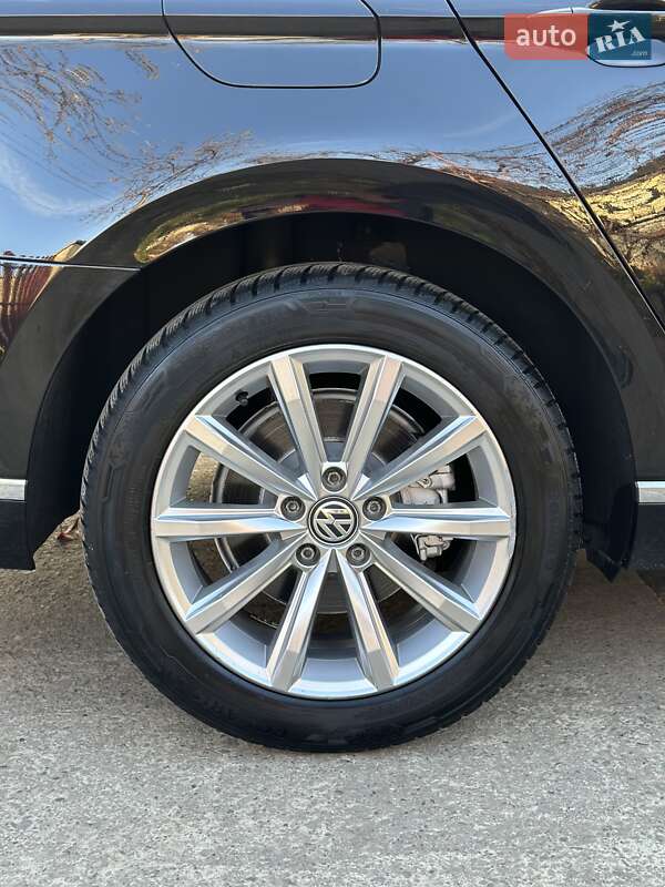 Универсал Volkswagen Passat 2019 в Стрые фото 41 Универсал Volkswagen Passat 2019 в Стрые