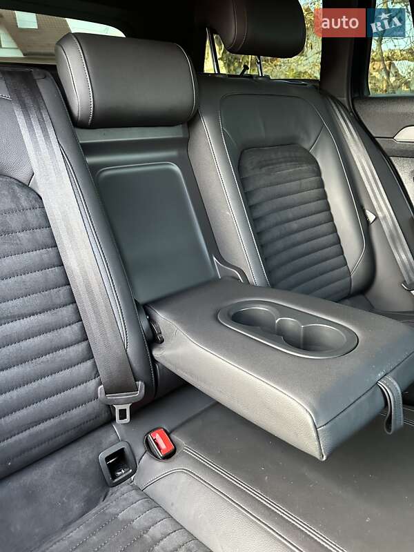 Универсал Volkswagen Passat 2019 в Стрые фото 126 Универсал Volkswagen Passat 2019 в Стрые