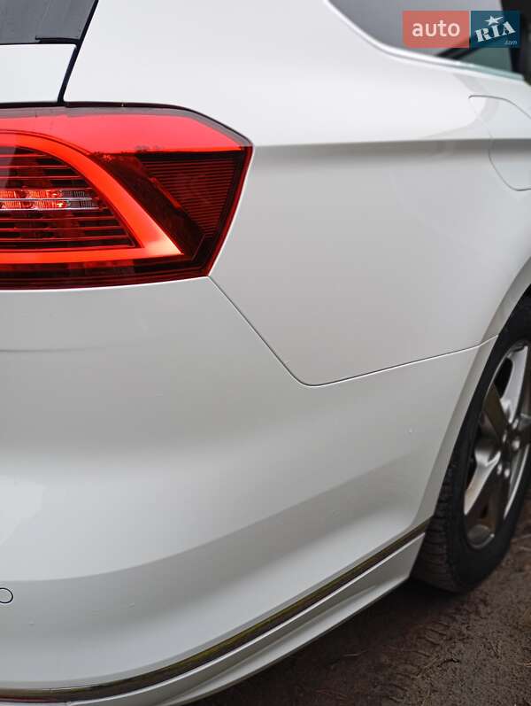 Универсал Volkswagen Passat 2017 в Золочеве фото 5 Универсал Volkswagen Passat 2017 в Золочеве