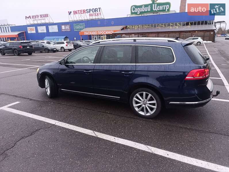 Універсал Volkswagen Passat 2012 в Львові фото 4 Універсал Volkswagen Passat 2012 в Львові
