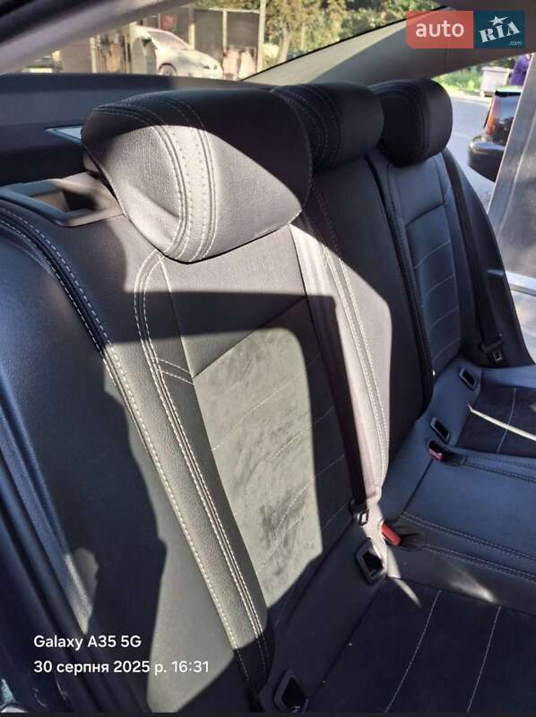 Седан Volkswagen Passat 2017 в Шостке