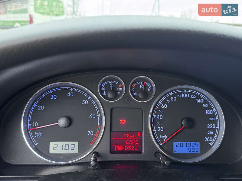 Универсал Volkswagen Passat 2003 в Киеве фото 25 Универсал Volkswagen Passat 2003 в Киеве