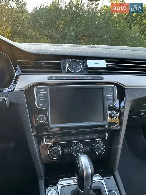 Volkswagen Passat 2015 VIN WVWZZZ3CZFP421493 фото оголошення 24 з 80