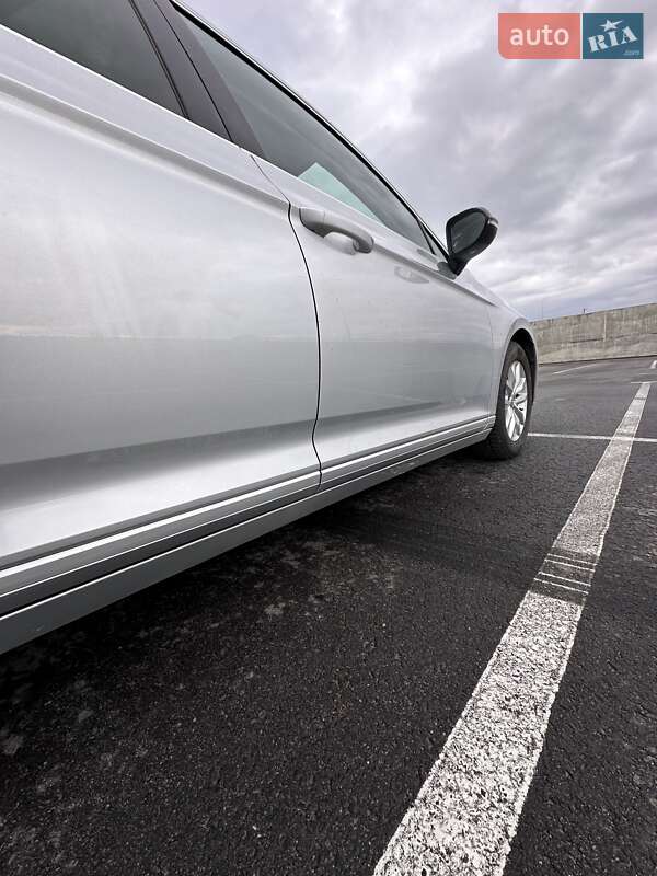 Универсал Volkswagen Passat 2016 в Львове