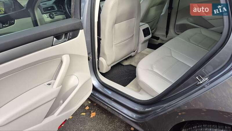 Седан Volkswagen Passat 2014 в Киеве фото 20 Седан Volkswagen Passat 2014 в Киеве