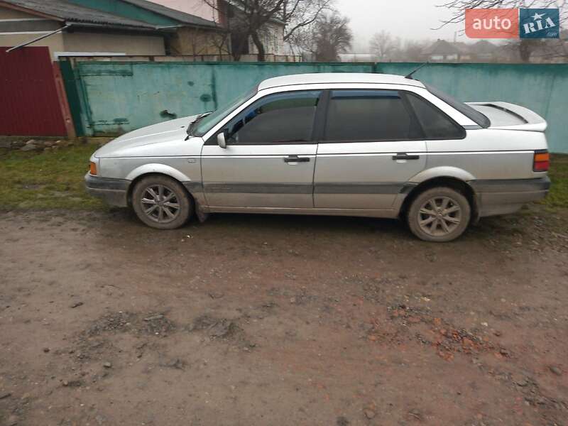 Volkswagen Passat 1988