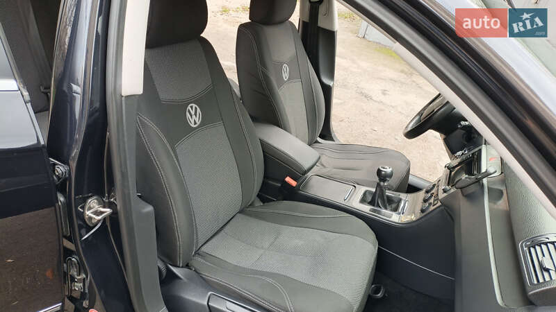 Седан Volkswagen Passat 2006 в Виннице