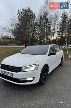 Седан Volkswagen Passat 2014 в Вышгороде