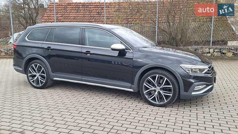Внедорожник / Кроссовер Volkswagen Passat 2020 в Коломые