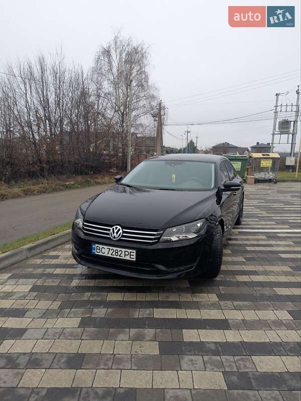 Volkswagen Passat 2013