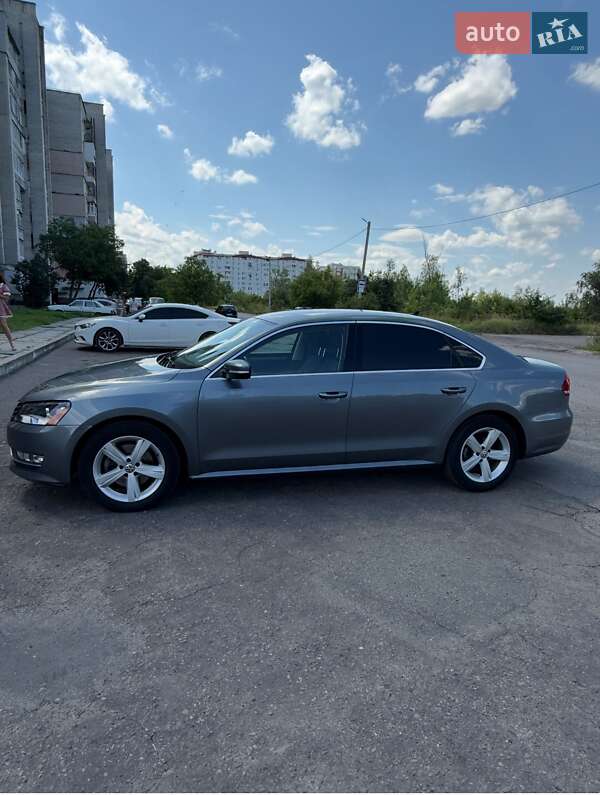 Седан Volkswagen Passat 2015 в Шептицькому