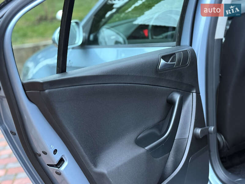 Седан Volkswagen Passat 2008 в Староконстантинове фото 10 Седан Volkswagen Passat 2008 в Староконстантинове