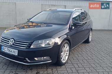 Универсал Volkswagen Passat 2012 в Луцке