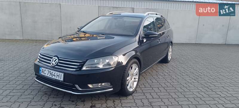 Универсал Volkswagen Passat 2012 в Луцке фото Универсал Volkswagen Passat 2012 в Луцке
