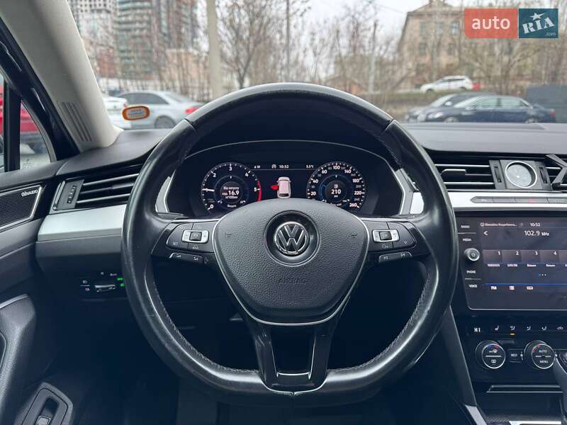 Универсал Volkswagen Passat 2017 в Днепре фото 10 Универсал Volkswagen Passat 2017 в Днепре