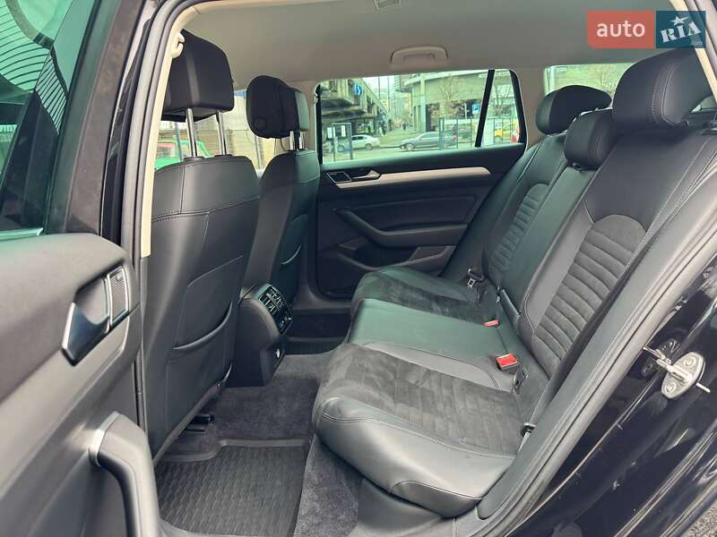 Универсал Volkswagen Passat 2017 в Днепре фото 20 Универсал Volkswagen Passat 2017 в Днепре