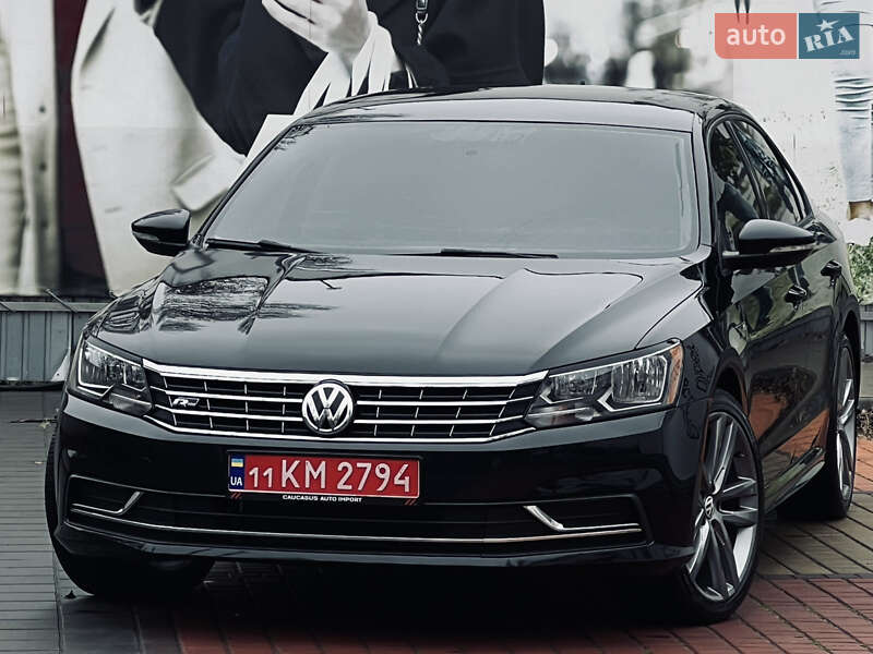 Седан Volkswagen Passat 2018 в Одессе