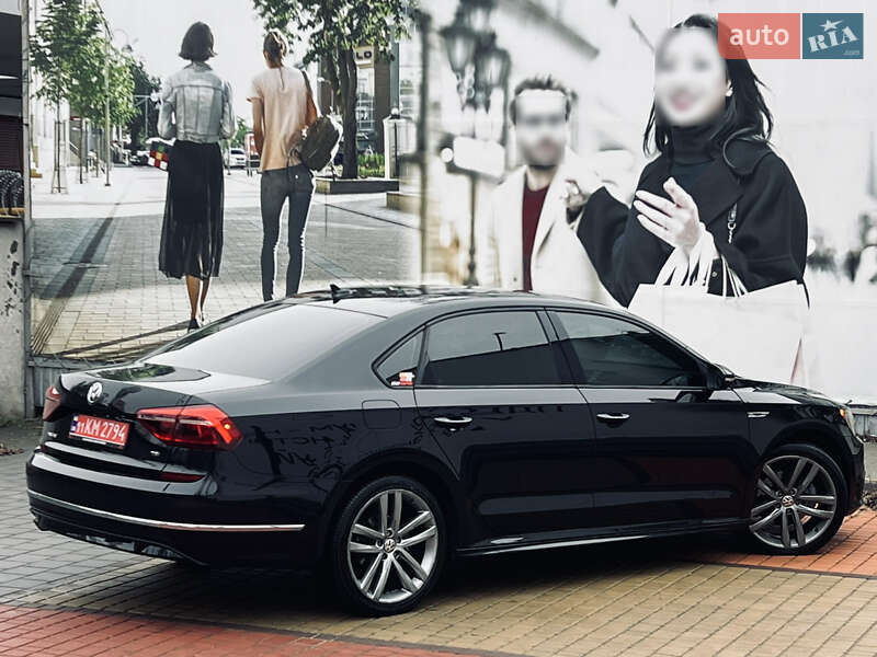 Седан Volkswagen Passat 2018 в Одессе
