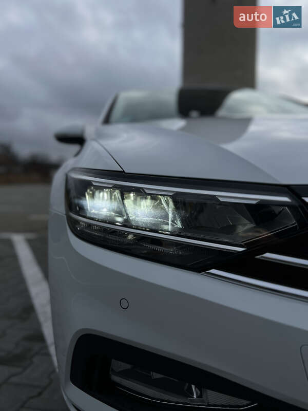 Универсал Volkswagen Passat 2021 в Дубно фото 10 Универсал Volkswagen Passat 2021 в Дубно