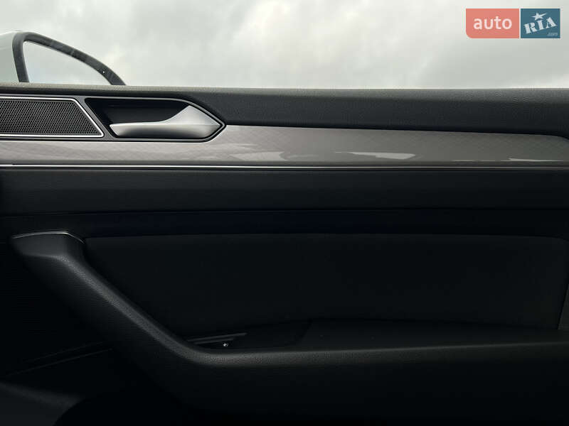 Универсал Volkswagen Passat 2021 в Дубно фото 49 Универсал Volkswagen Passat 2021 в Дубно