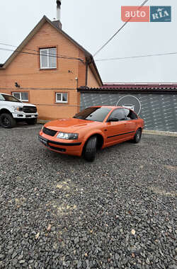 Седан Volkswagen Passat 1997 в Дергачах