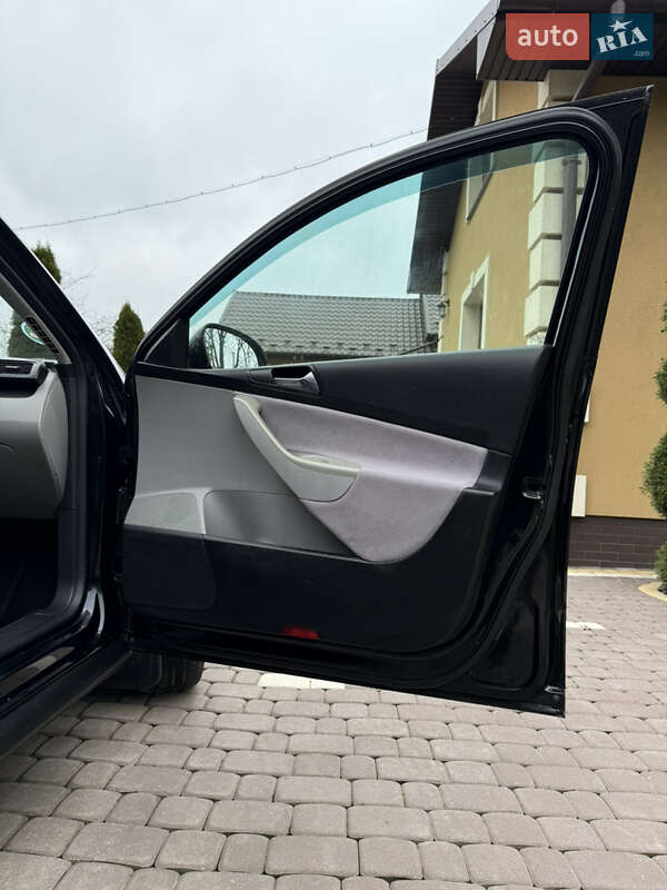 Универсал Volkswagen Passat 2005 в Косове