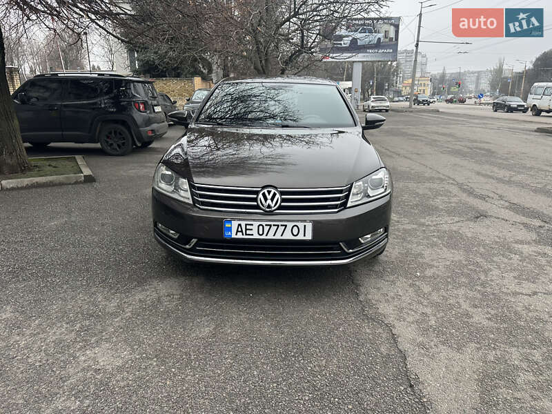 Volkswagen Passat 2012