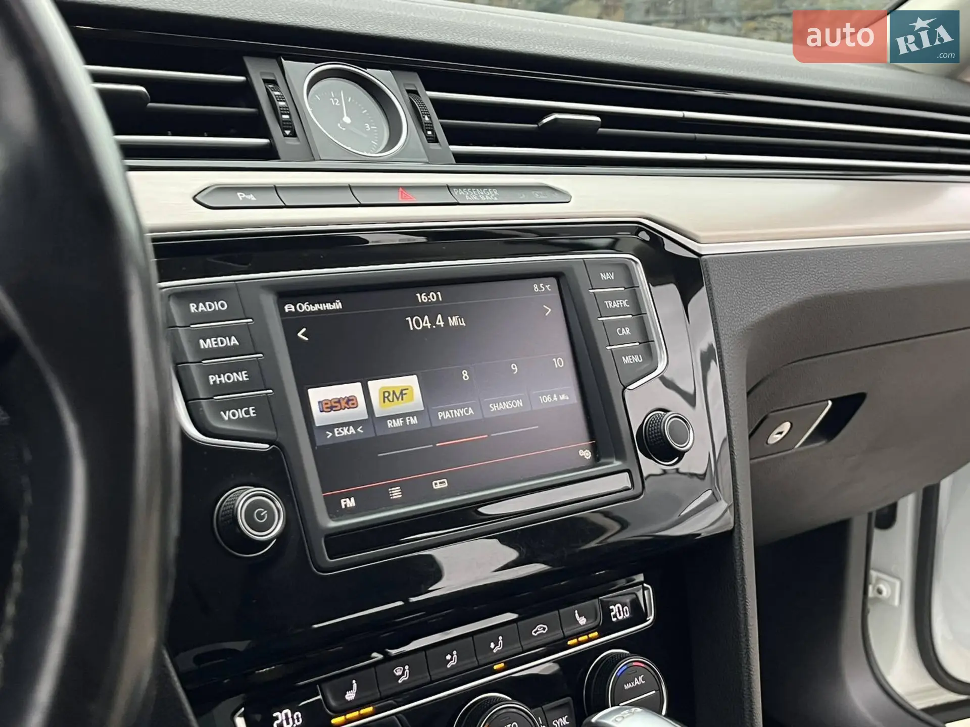 2016 Volkswagen Passat - мініатюра 37