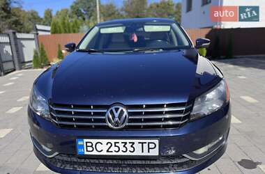 Седан Volkswagen Passat 2014 в Львове