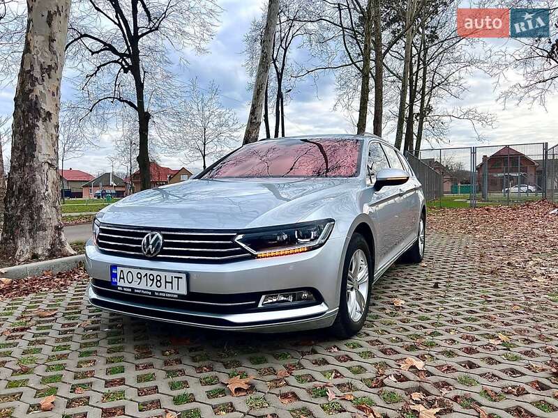 Універсал Volkswagen Passat 2015 в Мукачевому