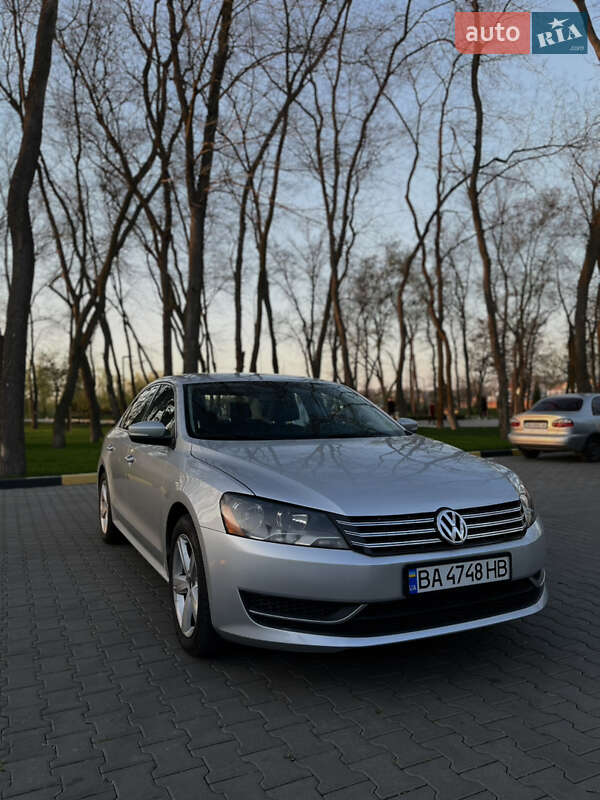 Volkswagen Passat 2012