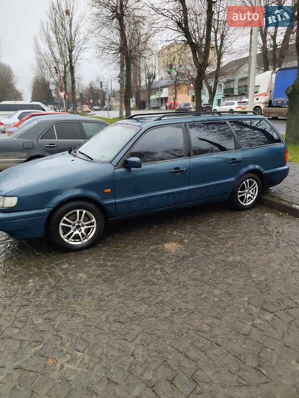 Универсал Volkswagen Passat 1994 в Хмельницком фото 3 Универсал Volkswagen Passat 1994 в Хмельницком