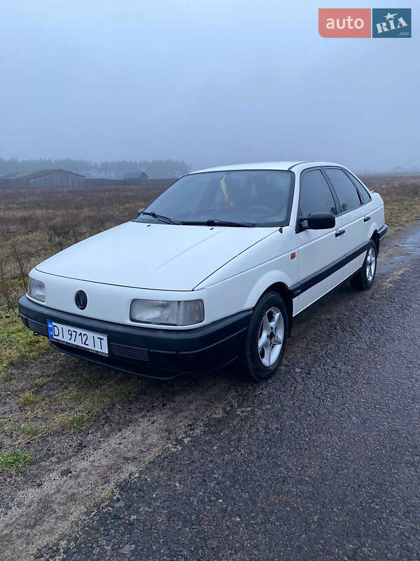 Volkswagen Passat 1992